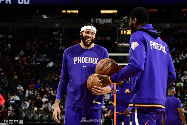 庞大的工业 庞大的工业