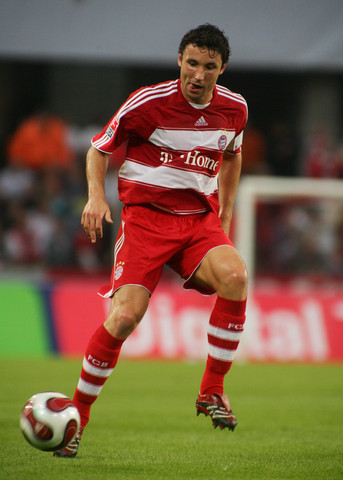 步让不少球 步让不少球